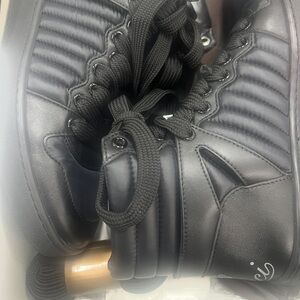 Gucci Hudson Black Padded High Top Sneakers Shoes Women’s U.S. 7.5-8 / 37 G